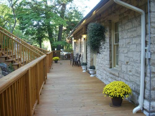 luxury hotels in Eureka Springs