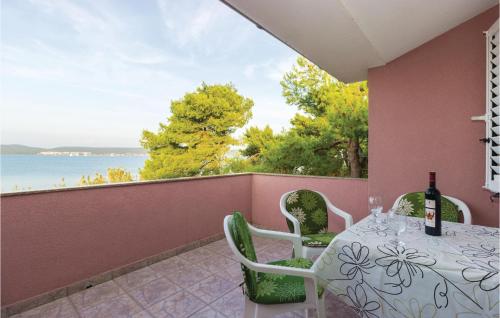  Two-Bedroom Apartment in Nevidane in Neviđane