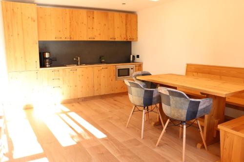 Two-Bedroom Apartment image 10