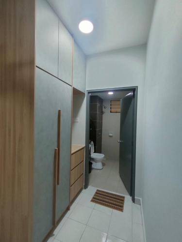 Putrajaya Cozy Staycation - Zurinn Homestay - image 4