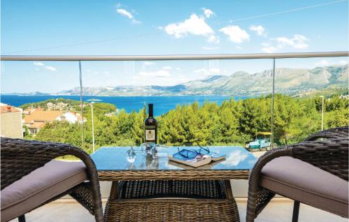 Awesome Apartment In Cavtat With Wifi