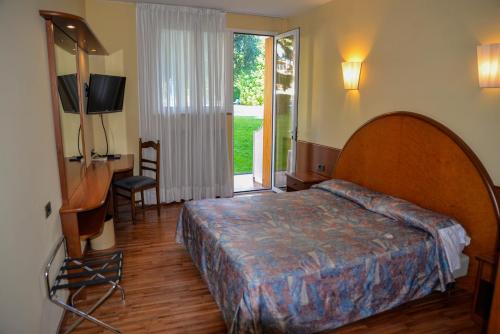 Hotel Continental - image 6