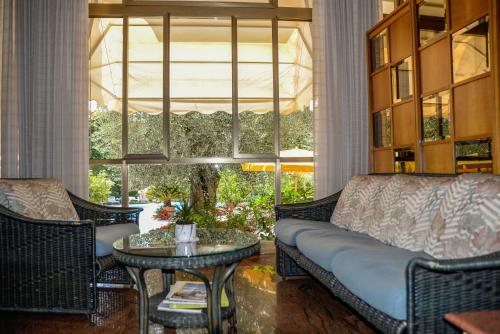 Hotel Continental - image 3