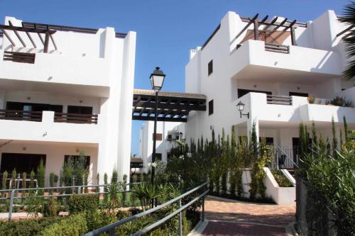 Girasol apartamento para 4 personas con piscina communitaria