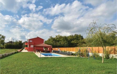 Peldbaseins, Stunning Home In Rumin With Sauna in Rumin