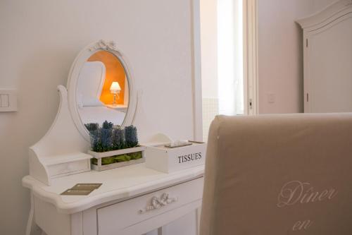Colosseo Apartments and Rooms - Rome City Centre, Rom (Foto 7)