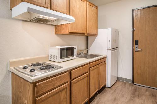 WoodSpring Suites Denton