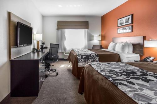 Sleep Inn & Suites - image 5
