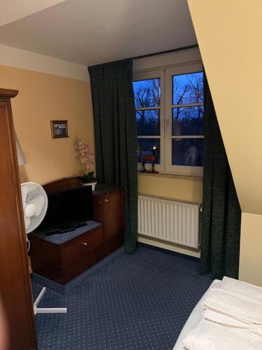 Hotel am Schloss - Frankfurt an der Oder - image 11
