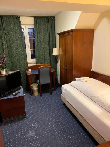 Hotel am Schloss - Frankfurt an der Oder - image 5