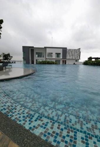 A1403 JB CITY SKS HABITAT LARKIN 2BR 6Pax 100mbps NETFLIX!! By STAY — Hotel in Johor Bahru
