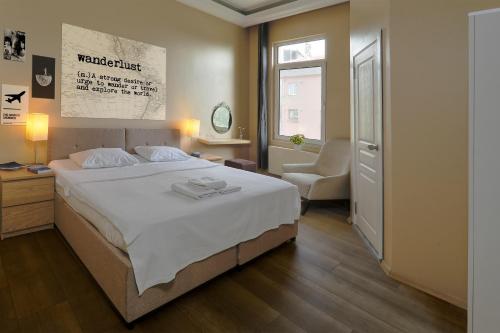 Hush Hostel Lounge - image 8