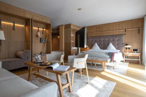 Schweizerhof Zermatt - a Small Luxury Hotel - image 3