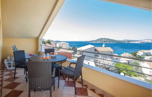  Apartment Ljoljinica I, Ferienwohnung in Ražanj