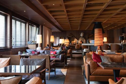 Restaurant, Hotel Schweizerhof Zermatt in Zermatt
