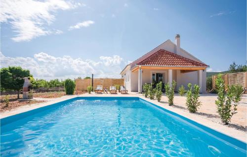 Nice Home In Radonic With Outdoor Swimming Pool