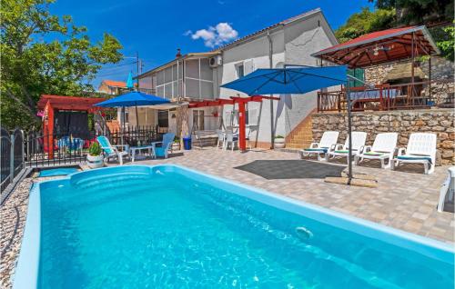 Awesome home in Bribir with 3 Bedrooms, WiFi and Outdoor swimming pool - Bribir