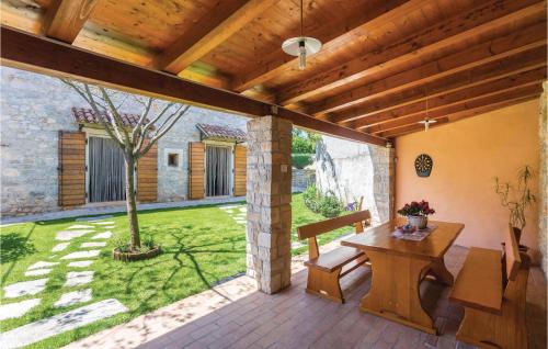 Balkons/terase, Cozy Home In Regulici in Pamici