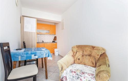  Amazing apartment in Kampor with 1 Bedrooms and WiFi in Kampor