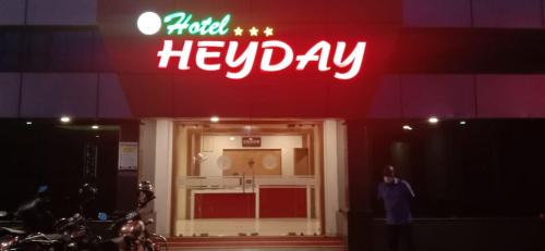 Hotel Heyday