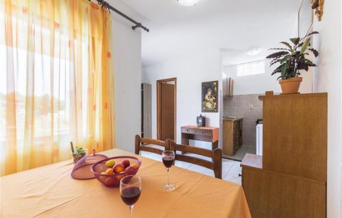 Awesome Apartment In Marcana With Kitchen