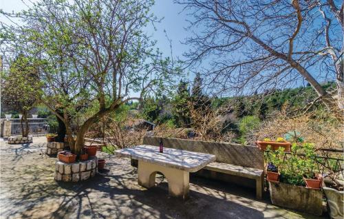  One-Bedroom Apartment in Kremena in Kremena