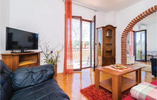  One-Bedroom Apartment in Kremena, Pension in Kremena