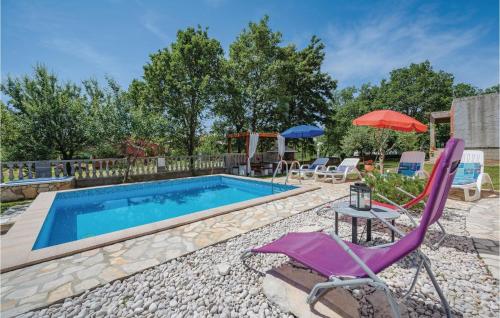 Beautiful Home In Nedescina With 3 Bedrooms, Wifi And Outdoor Swimming Pool - Nedeščina