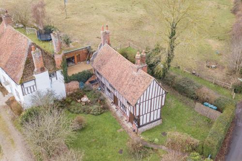 Bonnington Cottage by Bloom Stays