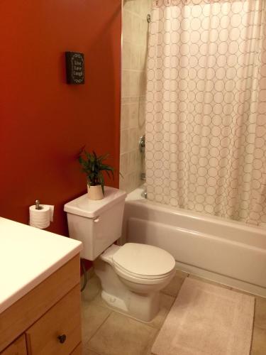 Comfy Private Room with 2 beds