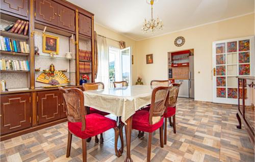 Amazing Apartment In Raslina With Wifi