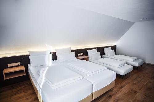 Hotel U7 - image 14