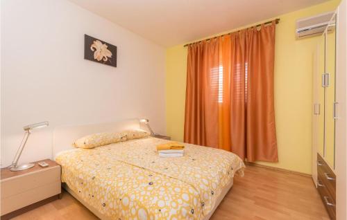  One-Bedroom Apartment in Gornji Karin in Gornji Karin