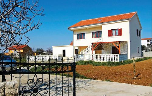  Apartment Franje Tudmana III in Vrsi