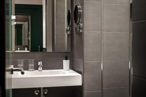 BCN Urban Hotels Gran Ducat - image 13