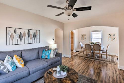 2 Mi to Churchill Downs Louisville Home! in Louisville, USA
