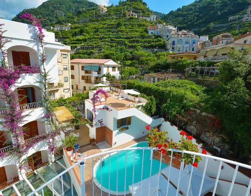 入口, 羅馬納別墅Spa酒店 (Villa Romana Hotel & Spa) in 米諾利