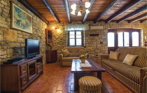 Holiday Home Marasi Croatia in Marasi
