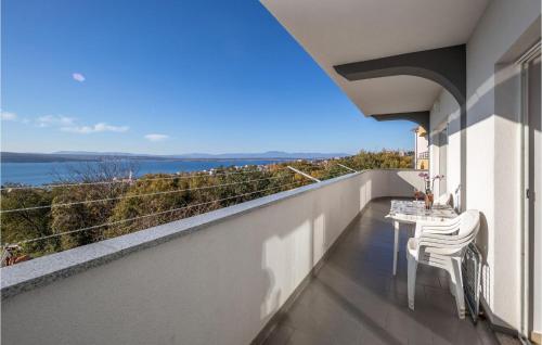 Amazing apartment in Crikvenica with 2 Bedrooms and WiFi - Apartment - Crikvenica