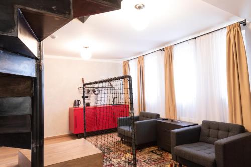 Miss Sophie's Downtown - image 7