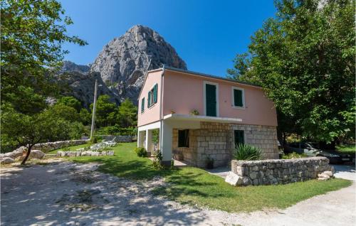 Stunning Apartment In Omis With 1 Bedrooms And Wifi - Omiš