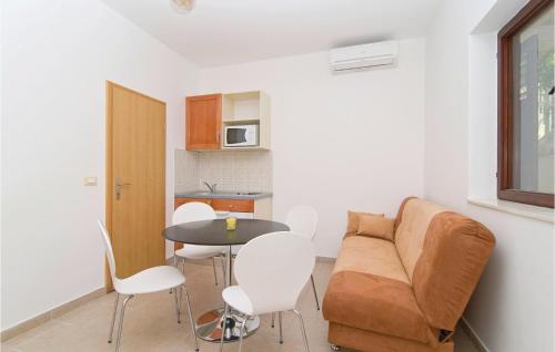  Apartment Poljicka cesta Cr in Sumpetar