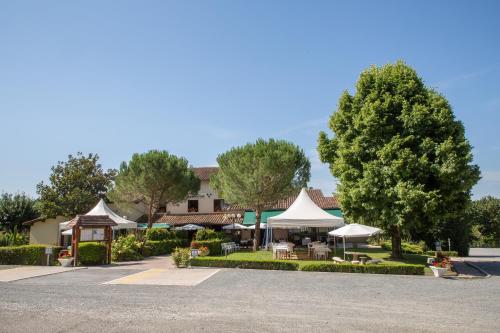 Logis Hôtel et Restaurant La Bombardière Hotel de charme Puylaurens