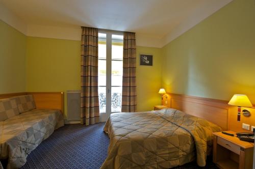 Hotel Le Bourbon Pau Centre - image 3