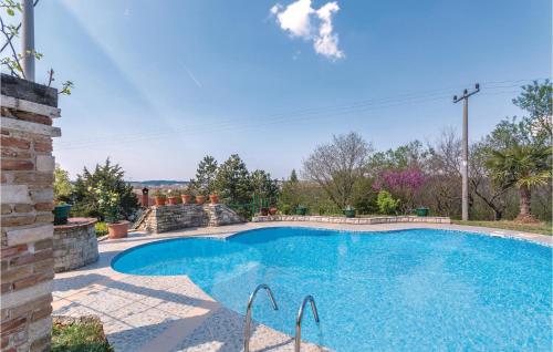 Gorgeous Apartment In Veli Jezenj With Outdoor Swimming Pool - Veli Ježenj