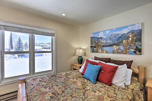 Rustic Mountain Retreat Walk to Grand Lake Marina! - image 6