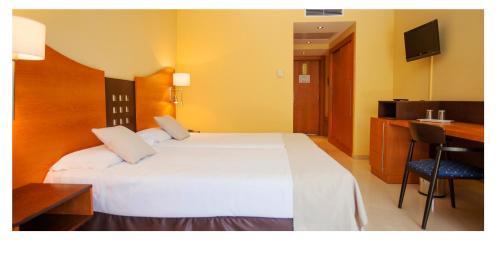 Hotel LIVVO Costa Taurito & Aquapark - Photo 2