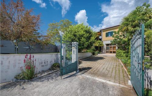 Lovely Home In Zminj With Kitchen