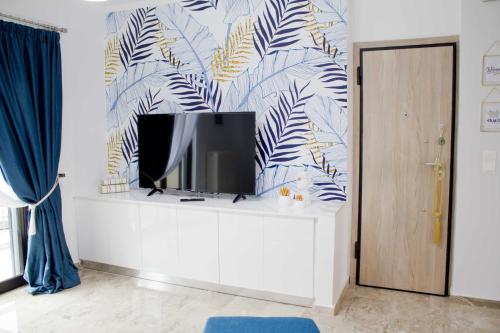 Ermis Mini Suite # 3