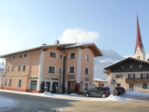 Stylish Flats in Uderns near Ski Lift